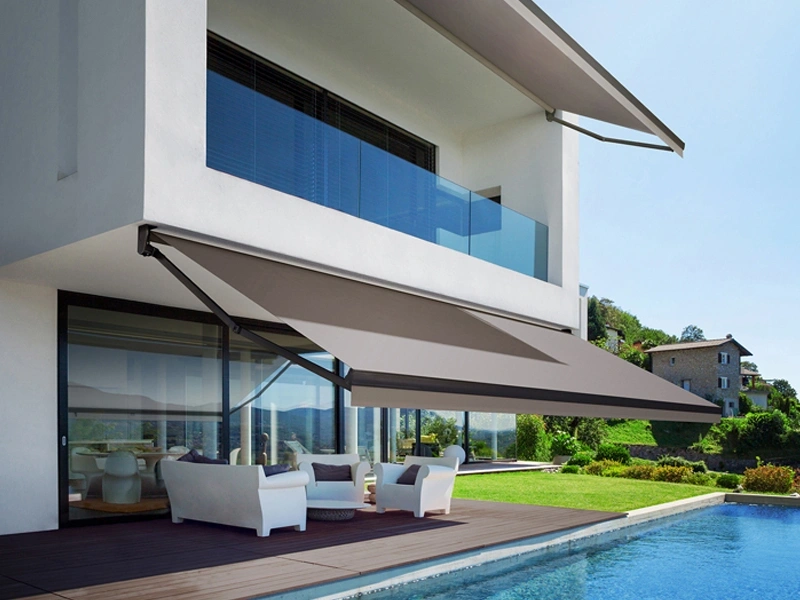 Instalação de toldo articulado residencial em Campinas - Toldos Alianza
